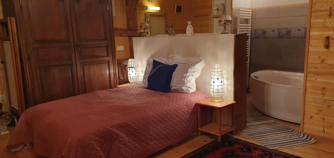 Ferme Savoyarde Renovee 2 Chambres Les Carroz d'Araches Exterior foto