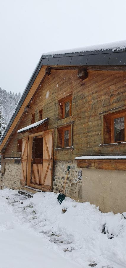 Ferme Savoyarde Renovee 2 Chambres Les Carroz d'Araches Exterior foto