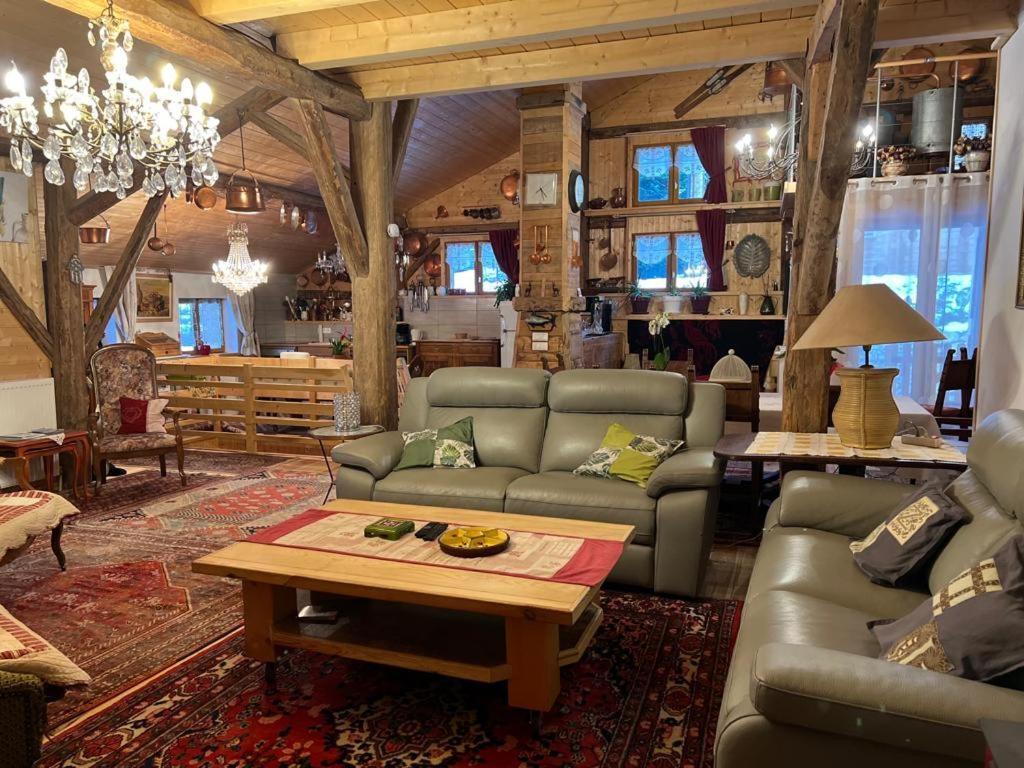 Ferme Savoyarde Renovee 2 Chambres Les Carroz d'Araches Exterior foto